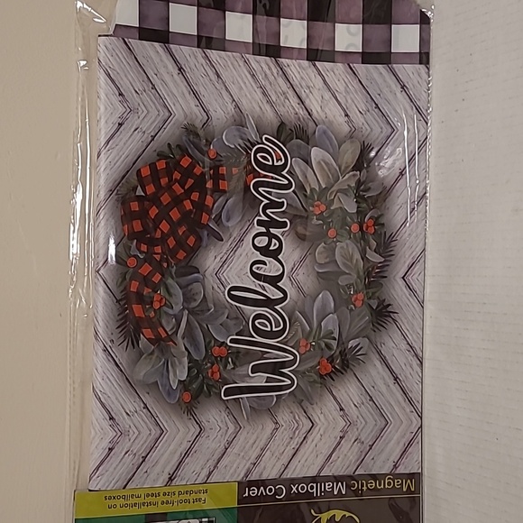 New Welcome Wreath Magnetic Mailbox Cover - Picture 14 of 15